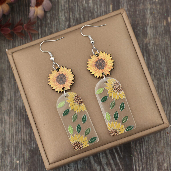 Wholesale Vintage style wooden sunflower acrylic earrings