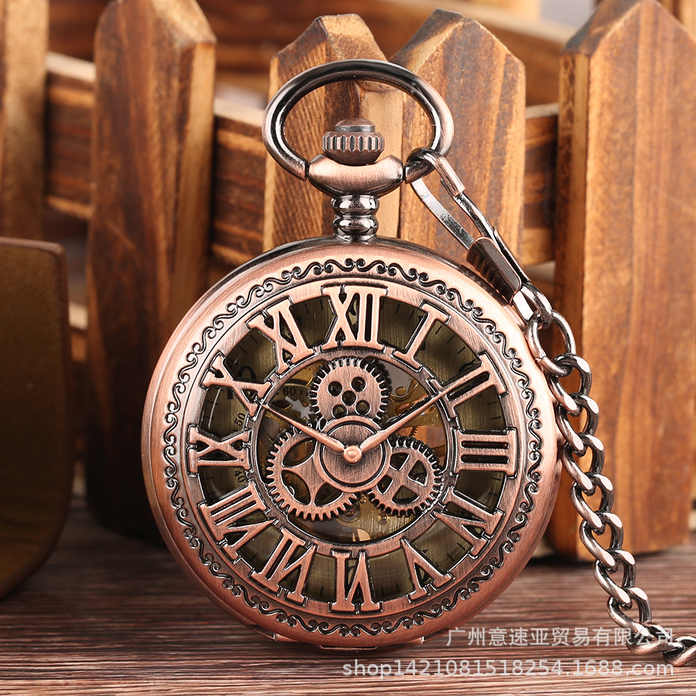 Wholesale New Retro Flip Hollow Necklace cket Watch Red Bronze Hollow Gear Roman Face Men's and Women's Mechanical cket Watch