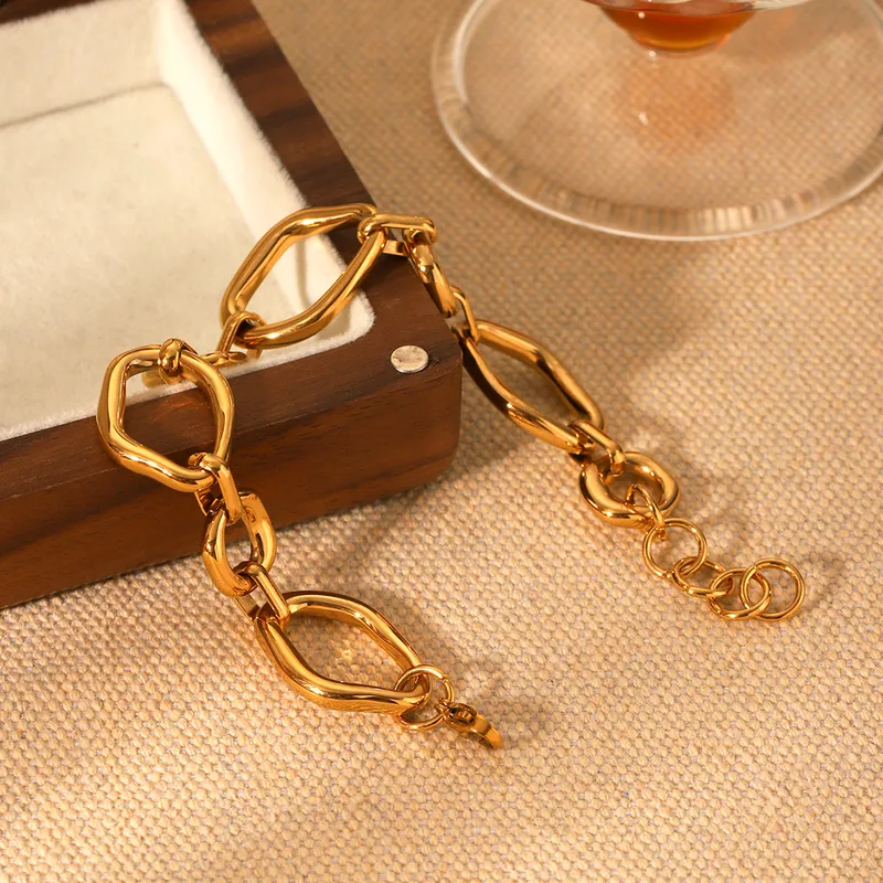 Wholesale 304 Stainless Steel Irregular Geometric PVD Coated 18K Real Gold Plated IG Style Casual Elegant Waterproof Non Tarnish Irregular Handmade Ch