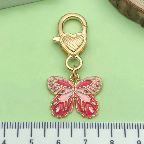 Wholesale Cross-border color butterfly metal key chain pendant key ring luggage jewelry creative cute wind car small gifts