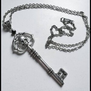 Wholesale Hot Sale, Gothic Antique silver Skull Key Necklace Crystal Necklace