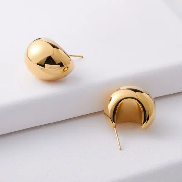 Wholesale 1 Pair Simple Style Solid Color Plating Titanium Steel Gold Plated Ear Studs