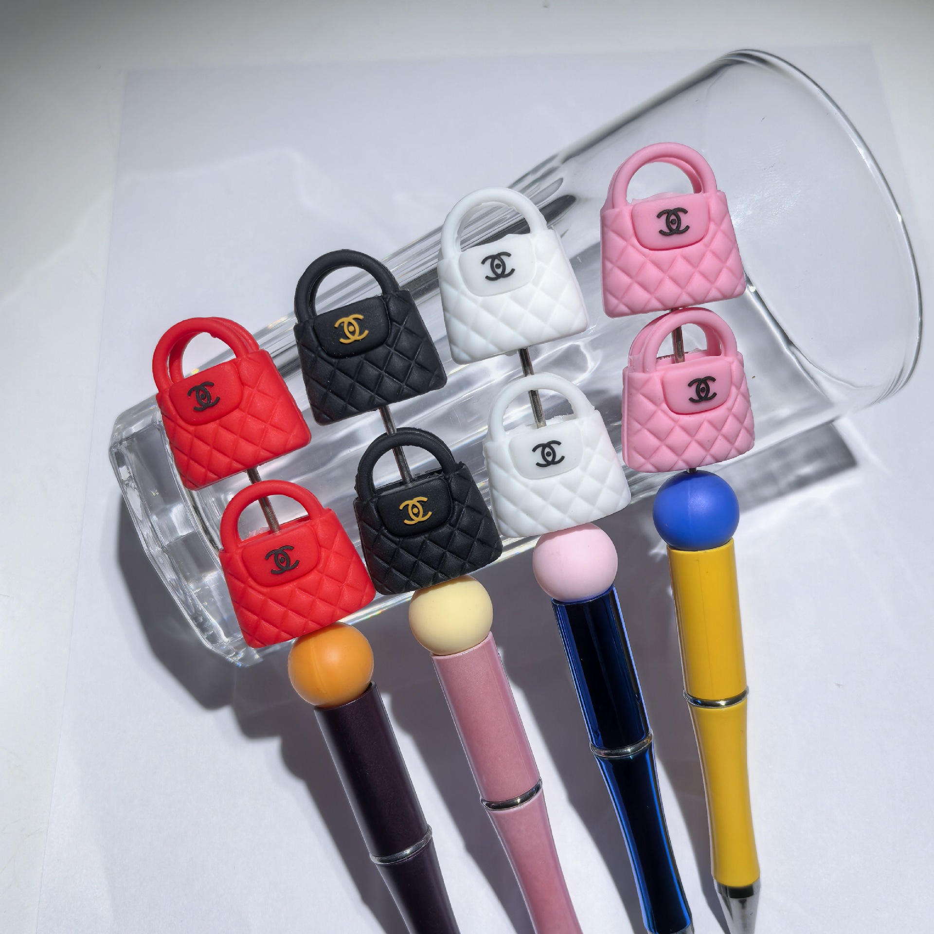 Wholesale Cute small bag silicone cartoon beads