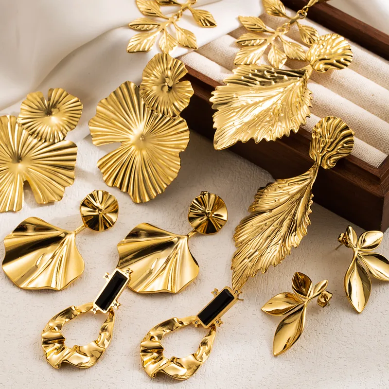 Wholesale 1 Pair IG Style Leaves Flower Ginkgo Leaf Plating 304 Stainless Steel 18K Gold Plated Stainless Steel Earrings