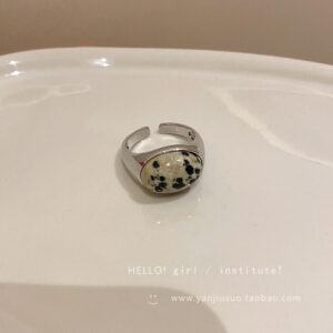 Egg Flower Stone Opening Ring