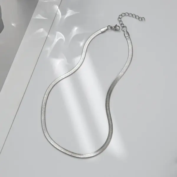 Fashion Geometric Solid Color Titanium Steel Necklace 1 Piece