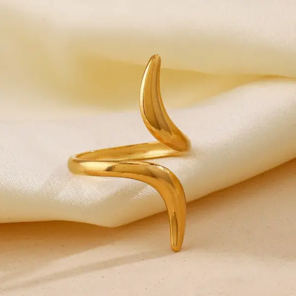 Wholesale PVD Coated 18K Gold Plated Lines 304 Stainless Steel IG Style Simple Style Waterproof Non Tarnish Open Rings