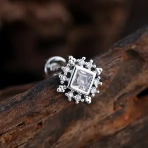 3358 Silver / Ear Studs