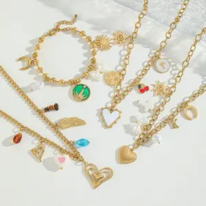Wholesale Ion Plating (IP) 18K Gold Plated Sun Heart Shape 304 Stainless Steel Casual Elegant Cute Bracelets Necklace
