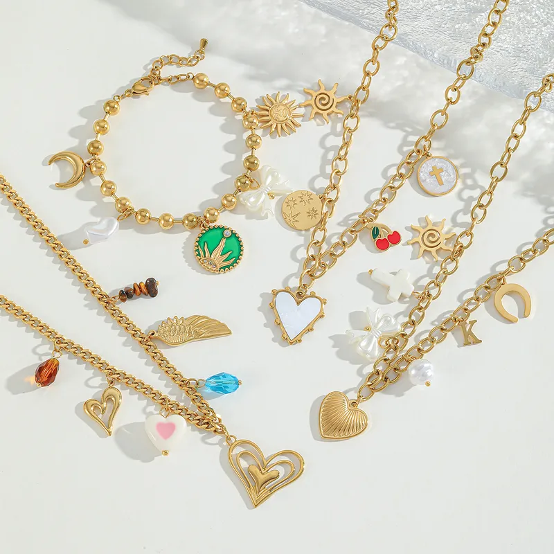 Wholesale Ion Plating (IP) 18K Gold Plated Sun Heart Shape 304 Stainless Steel Casual Elegant Cute Bracelets Necklace