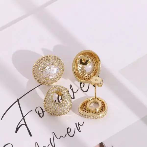 Wholesale Elegant Oval Full Zircon Earrings For Women Geometric Versatile High-End Feeling Style Fashion Jewelry