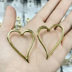 Gold Earrings 130 / 18k