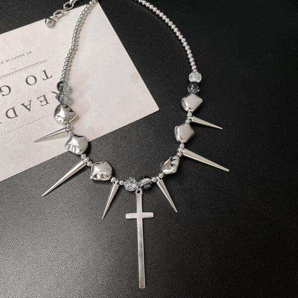 Wholesale Cross Rivets Exaggerated Punk Necklace for Men and Women Y2K Irregular Subculture Niche Chain Hip Hop Necklace Chain