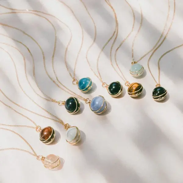 Natural Crystal Red Agate Stainless Steel Necklace Lapis Lazuli Beads Wound Wire Pendant Jewelry Geometric Pattern Round Design