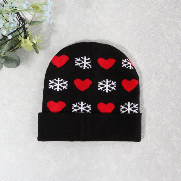 Wholesale Snowflake and heart Christmas knitted hat