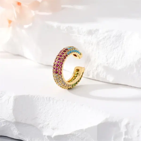 Wholesale 1 Piece Simple Style C Shape Plating Inlay Copper Zircon Gold Plated Ear Clips