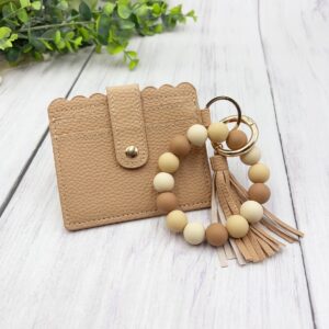 05-Khakis