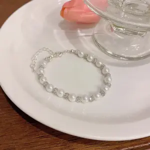 S545 Silver-Pearl Bracelet