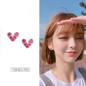 62# Love Heart Stud Earrings (Gold-Plated Silver Needle)