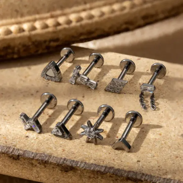 1 Piece Ear Cartilage Rings & Studs Simple Style Geometric Pure Titanium Plating Inlay Zircon