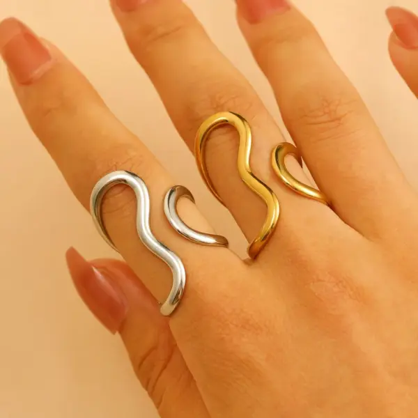 Wholesale 18K Gold Stainless Steel Ring Women's High-End Color Block Waterdrop Geometric Ring Fashionable Durable Jewelry Accessory