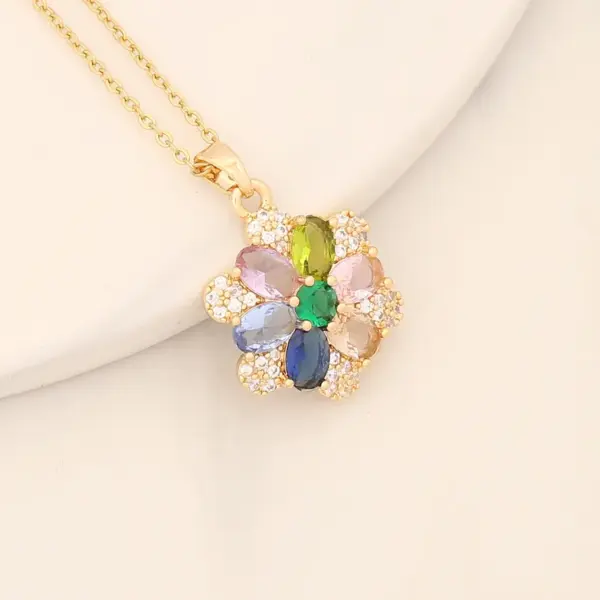 Wholesale Romantic Sweet Commute Heart Shape Flower Copper Plating Inlay 18K Gold Plated Zircon Pendant Necklace