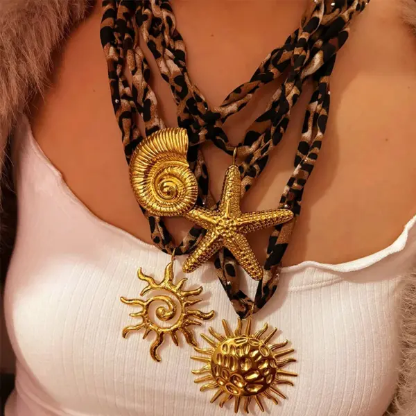 304 Stainless Steel Sunflower Starfish Conch PVD Coated Rhinestones Real Gold Plated Exaggerated Cool Style Waterproof Non Tarnish Surgical Steel Cord String Lobster Trigger Clasp Closure Gold Pendant Necklace