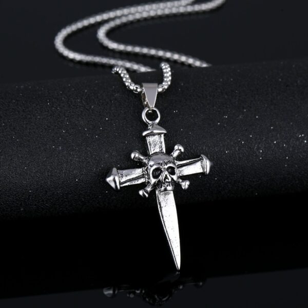 Wholesale Ins Style Necklace Men's Versatile Cross Sweater Chain Internet Celebrity Trendyy Aessories Titanium Steel Necklace