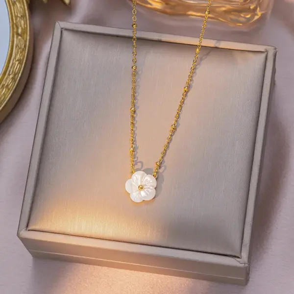 Wholesale Jewelry Casual Elegant Simple Style Flower 304 Stainless Steel Plating Jewelry Set Cable Chain
