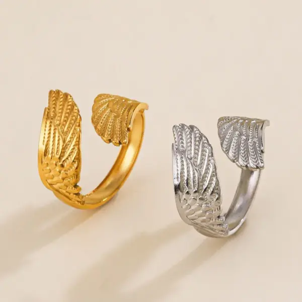Wholesale PVD Coated 18K Gold Plated Wings 304 Stainless Steel Simple Style Classic Style Waterproof Non Tarnish Open Rings