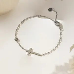 【XKB0267】Cross Bracelet / Steel Color
