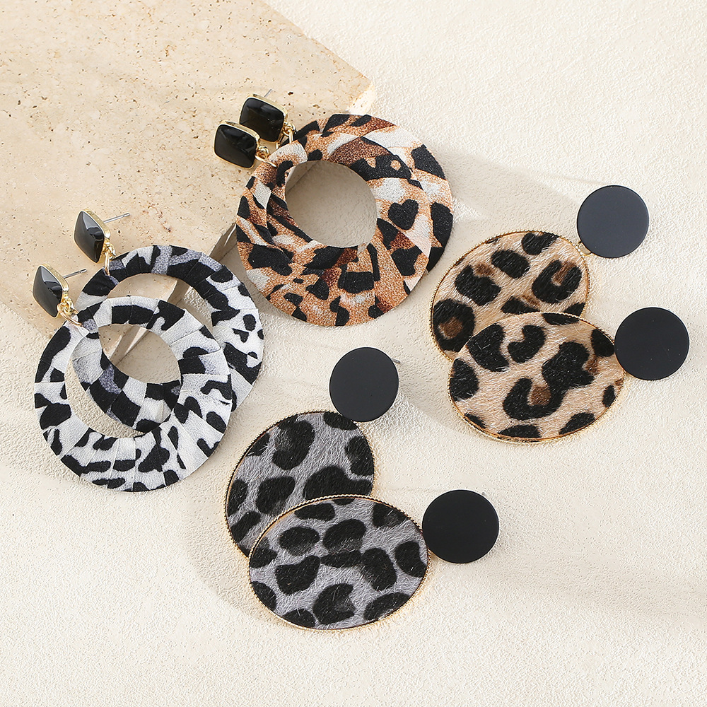 Wholesale Cross-border Exaerated Large Circle Oval Leopard Earrings Hong Kong Style Vintage Fabric Wrapping Leopard Ring Earrings Earrings