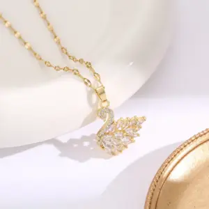 8151-Golden White Swan