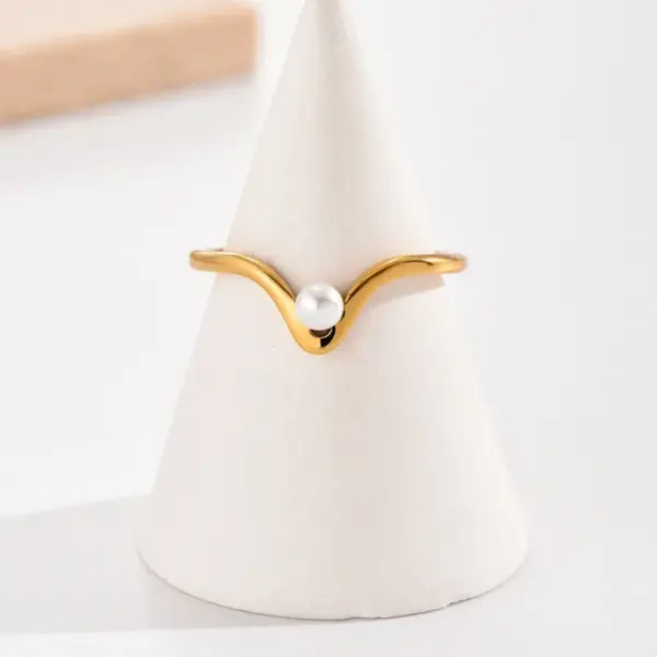 Wholesale PVD Coated Real Gold Plated 14K Gold Solid Color 304 Stainless Steel Elegant Simple Style Waterproof Non Tarnish Rings