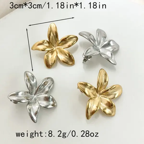 Wholesale PVD Coated Real Gold Plated 14K Gold Flower 304 Stainless Steel Elegant Classical Sweet Waterproof Non Tarnish Ear Studs