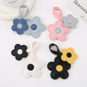 Wholesale Vintage flower contrasting color versatile bag pendant