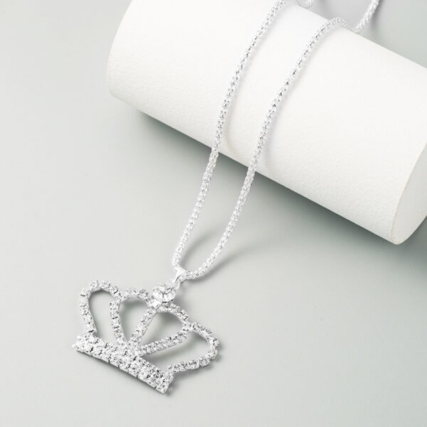 Wholesale European and American fashion all-match full diamond crown hollow lady pendant necklace long diamond sweater chain cross-border supply