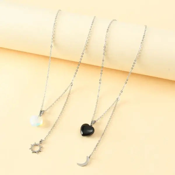 Wholesale Fashion Stainless Steel Sun And Moon Friendship Card Heart-shaped Natural Stone Clavicle Chain