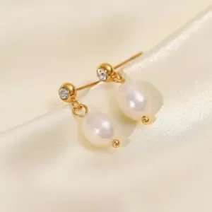 Wholesale Elegant Geometric Gold Plated Stainless Steel Pearl PVD Coated Drop Earrings