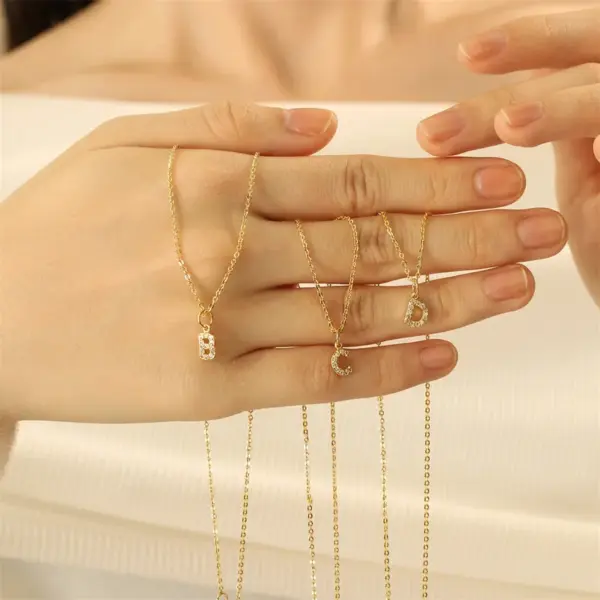 Wholesale Jewelry Fashion Letter Copper Diamond Necklace