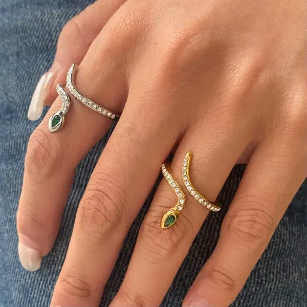 304 Stainless Steel Snake PVD Coated Zircon 18K Real Gold Plated Real Gold Plated Basic Classic Style Commute Waterproof Non Tarnish Rings