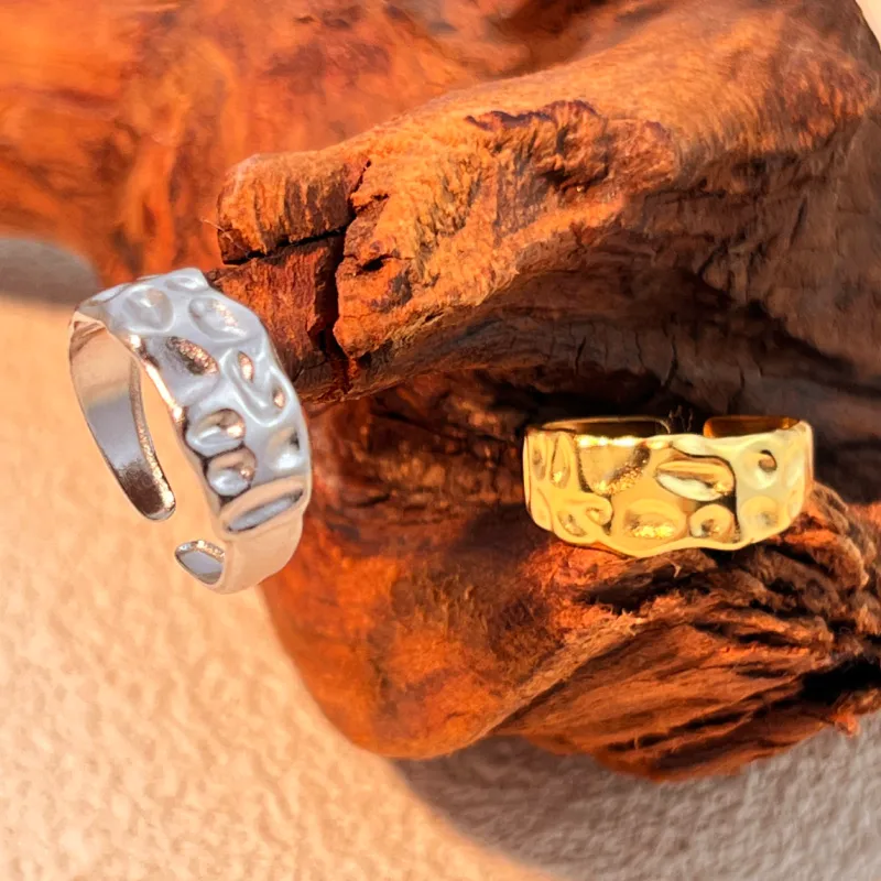 Wholesale PVD Coated Real Gold Plated 18K Gold Wide Surface Solid Color 304 Stainless Steel Casual Retro Classic Style Waterproof Non Tarnish Open Rin