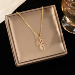 Gold, Small Scissors