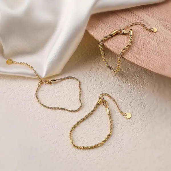 Wholesale Elegant Simple Style Solid Color Stainless Steel Bracelets In Bulk