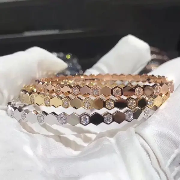 Wholesale Fashion Geometric Titanium Steel Zircon Bangle