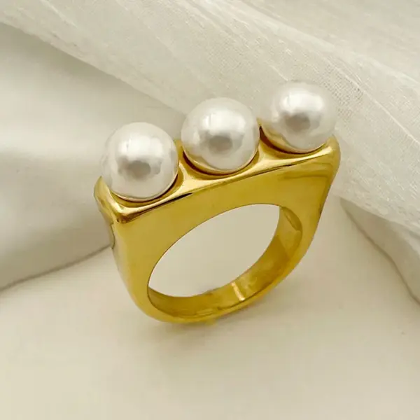 Wholesale Ion Plating (IP) 14K Gold Real Gold Plated Round Palm 304 Stainless Steel Elegant Baroque Style Modern Style Waterproof Non Tarnish Rings