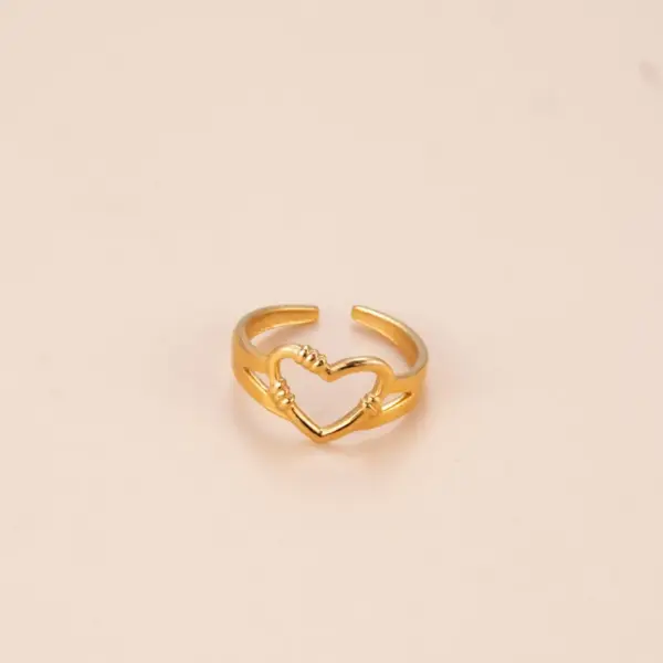 Wholesale PVD Coated Heart Shape Eye Snake 304 Stainless Steel Punk Waterproof Non Tarnish Open Ring