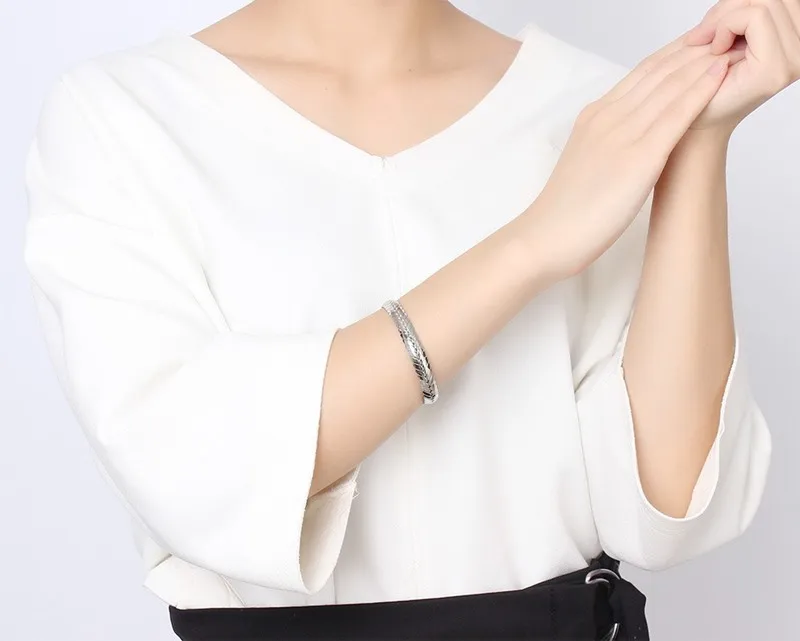 Wholesale Simple Style Grain 304 Stainless Steel Stainless Steel Bracelets In Bulk