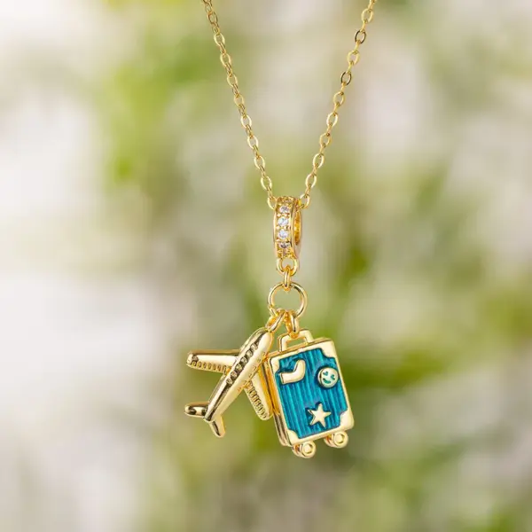 Wholesale Jewelry Simple Style Commute Titanium Steel Copper Diamond Pendant Necklace