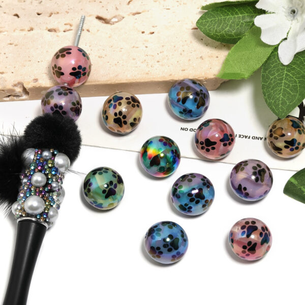 Wholesale Acrylic black cat paw print bead